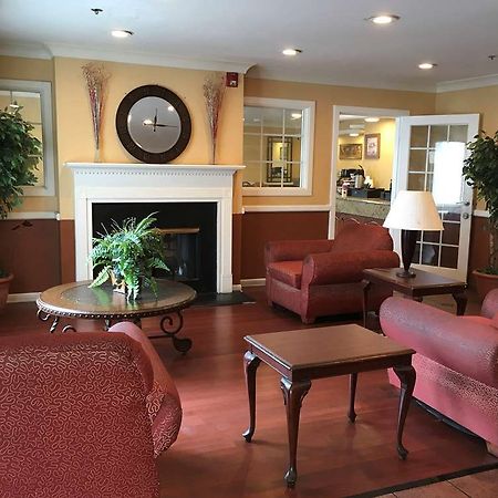 America'S Best Inn Of Fairfield/Birmingham Interior photo