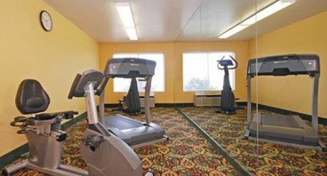America'S Best Inn Of Fairfield/Birmingham Facilities photo